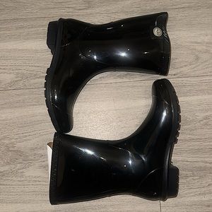 UGG Australia Sienna Rain Boot - Women | Color: Black Size: 8